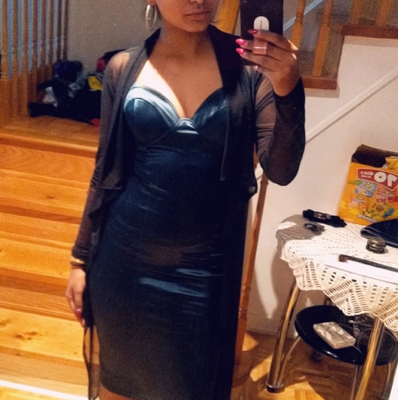 Cover Up Style Robe - Picture 7 of 7